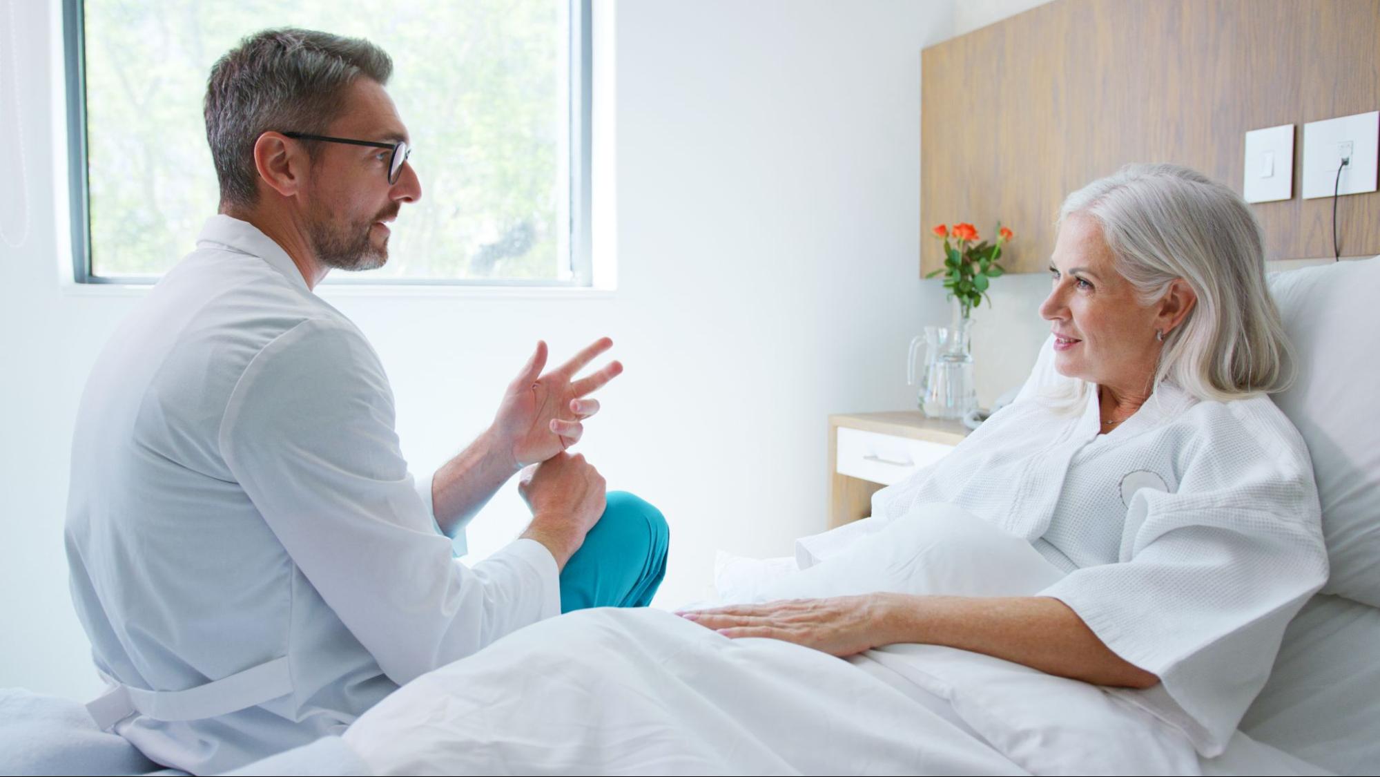 Consultation showing how to decide on BiPAP vs CPAP treatment for sleep apnea.