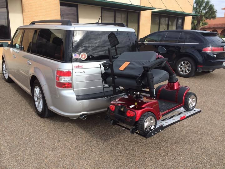 2013 Ford Flex carrying a Golden Technologies GC-440 Scooter on a Harmar AL-100 Vehicle Lift
