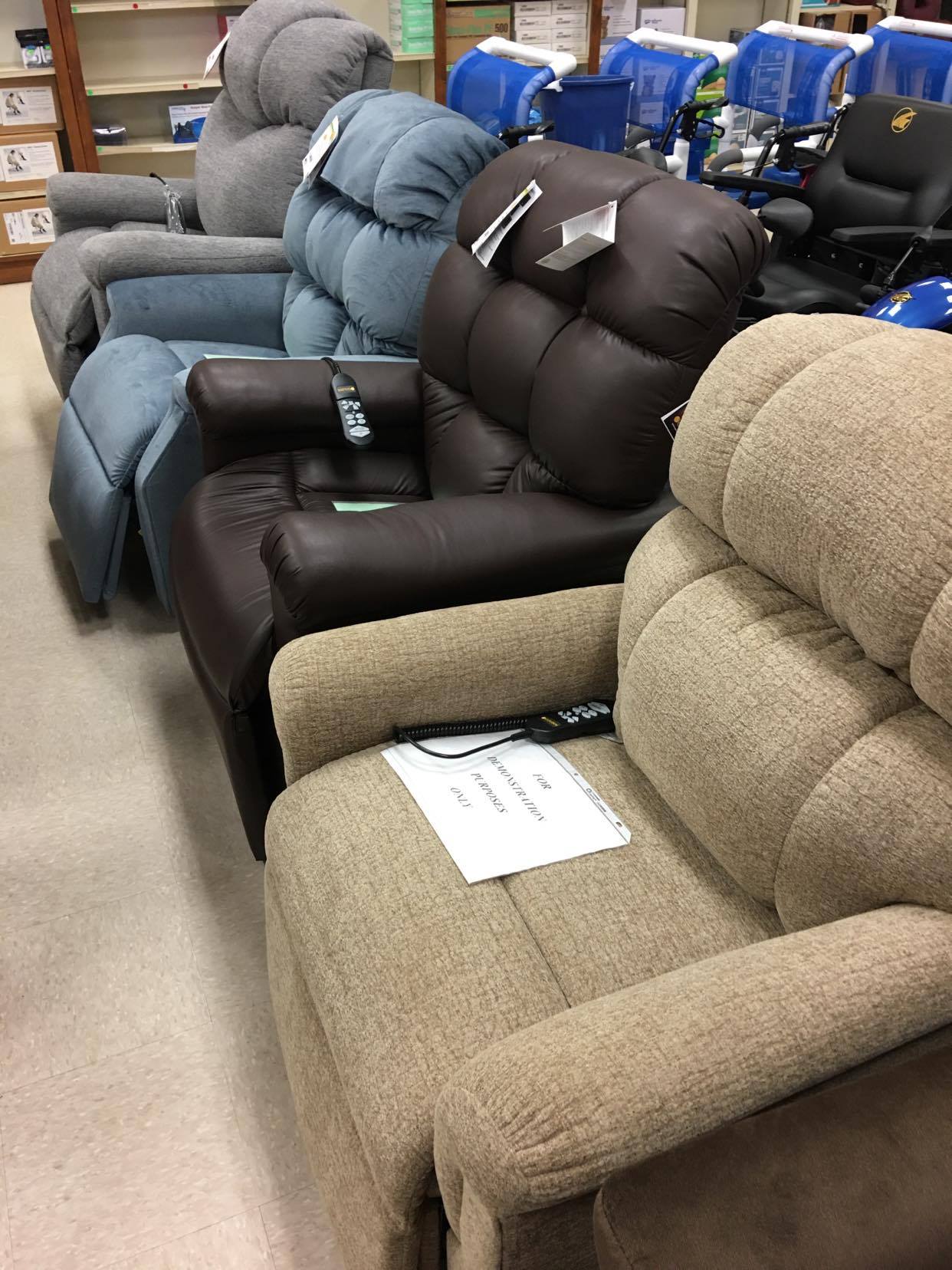 lift chairs from MacPherson’s Medical Supply, representing the answer to how to find the best medical equipment store near me